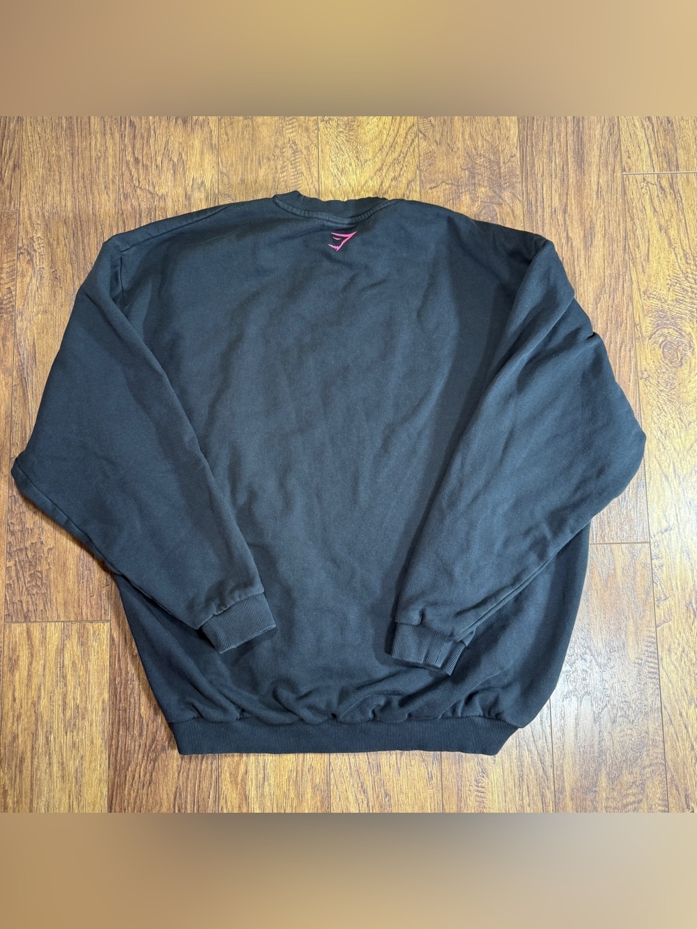Gymshark I Love Gym Oversized Black Crewneck Sweatshirt Pink Heart Women M - Picture 5 of 10